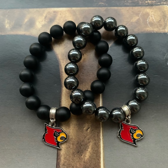 Set of 2 u of l cardinals bracelets - Picture 2 of 3